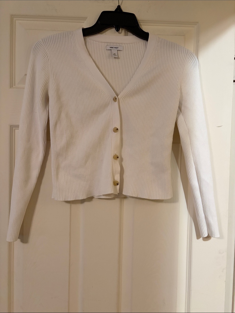 Nine West Cream Ribbed V-Neck Button Cardigan